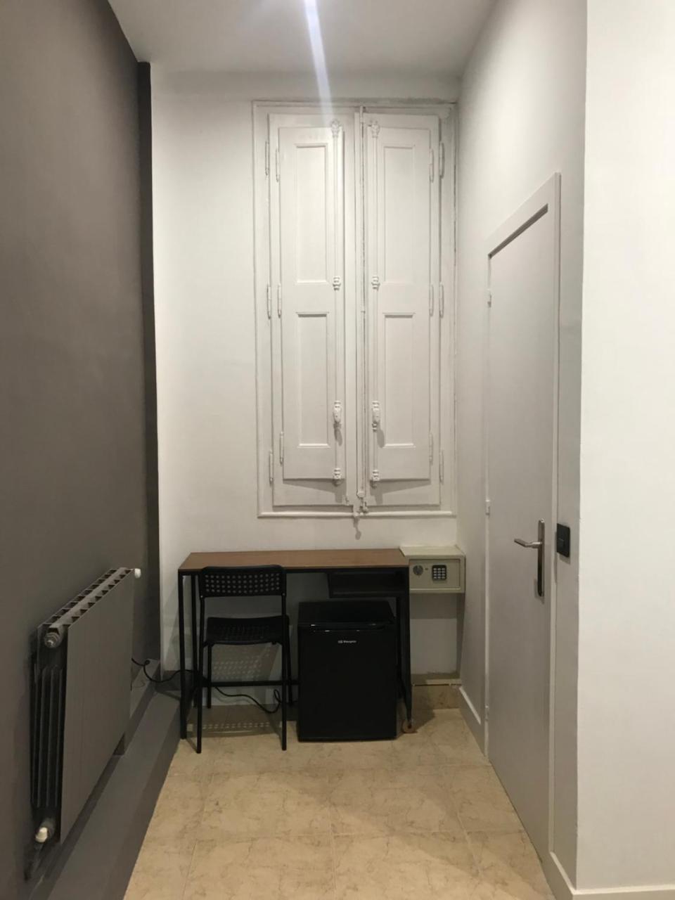 Hostal Eden Barcelona Exterior foto